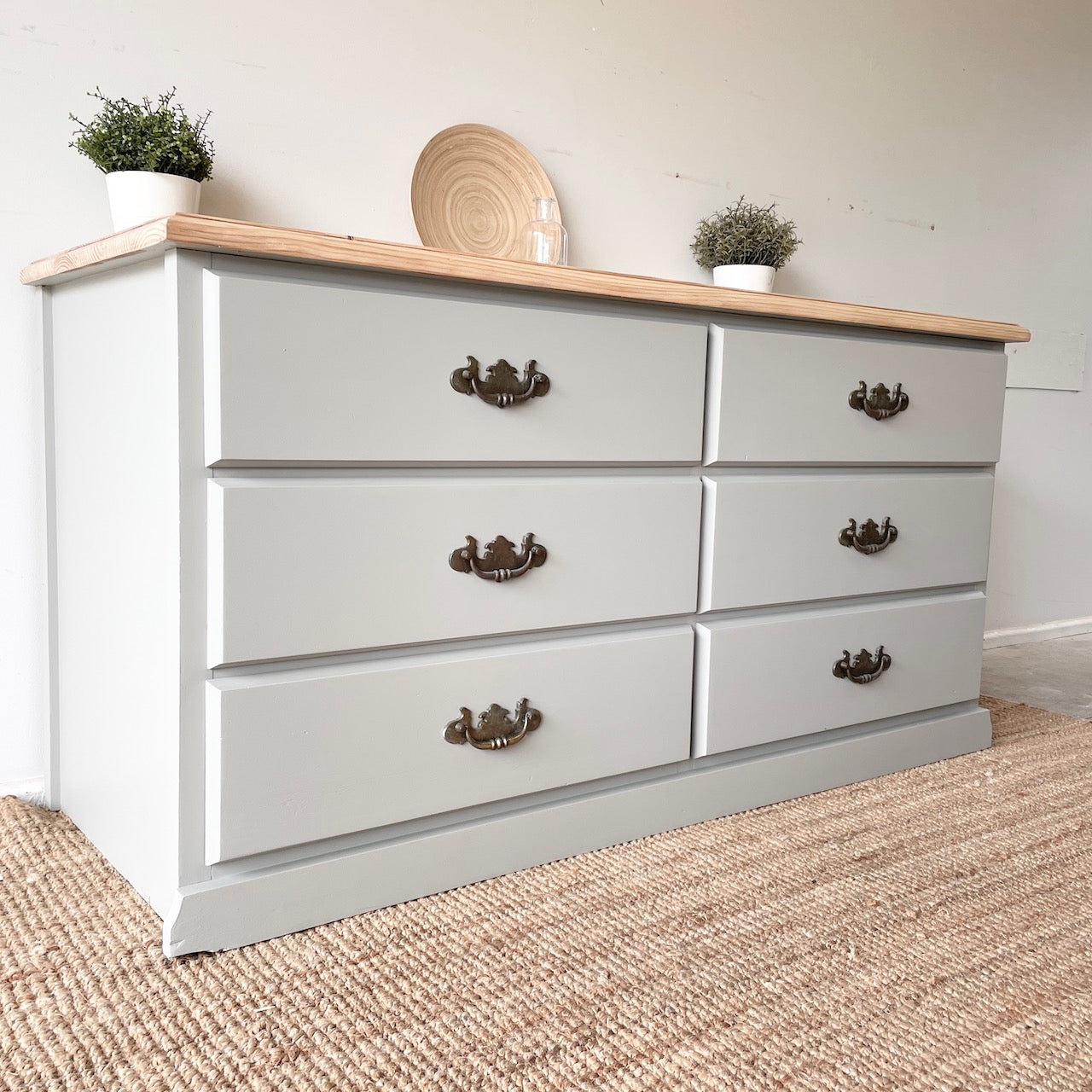 French Farmhouse Bedroom Drawers