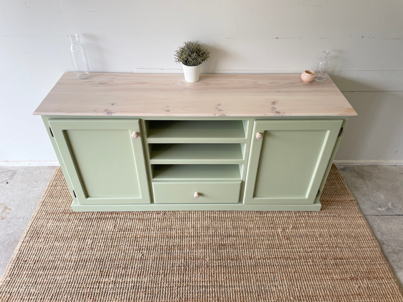 Cottage Farmhouse Entertainment unit