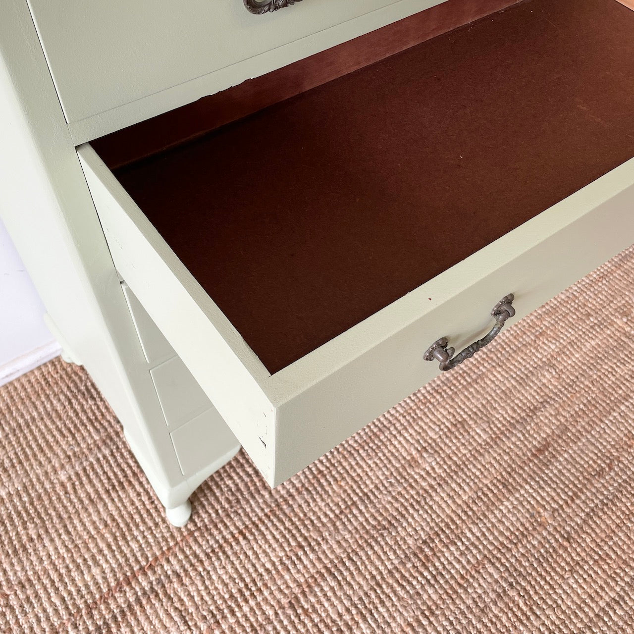 Farmhouse Bedroom Drawers