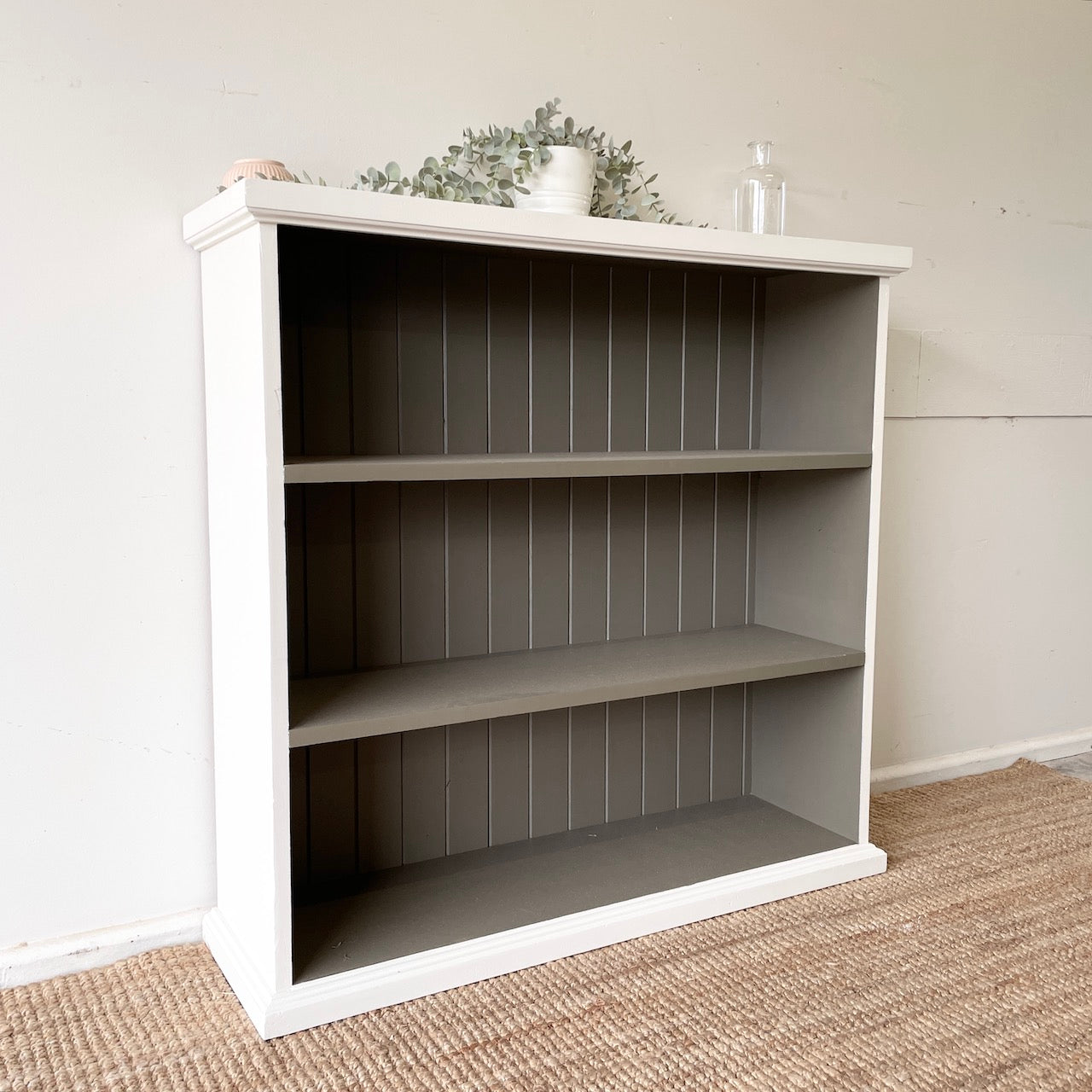 Country Farmhouse Bookshelf