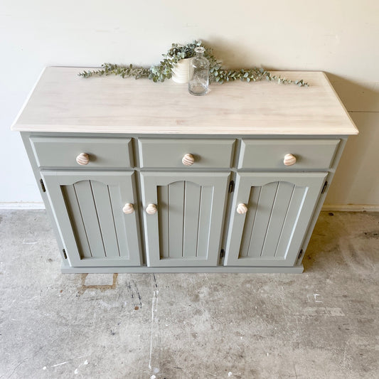 Hamptons Farmhouse Sideboard