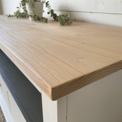 Hamptons Style Entertainment Unit