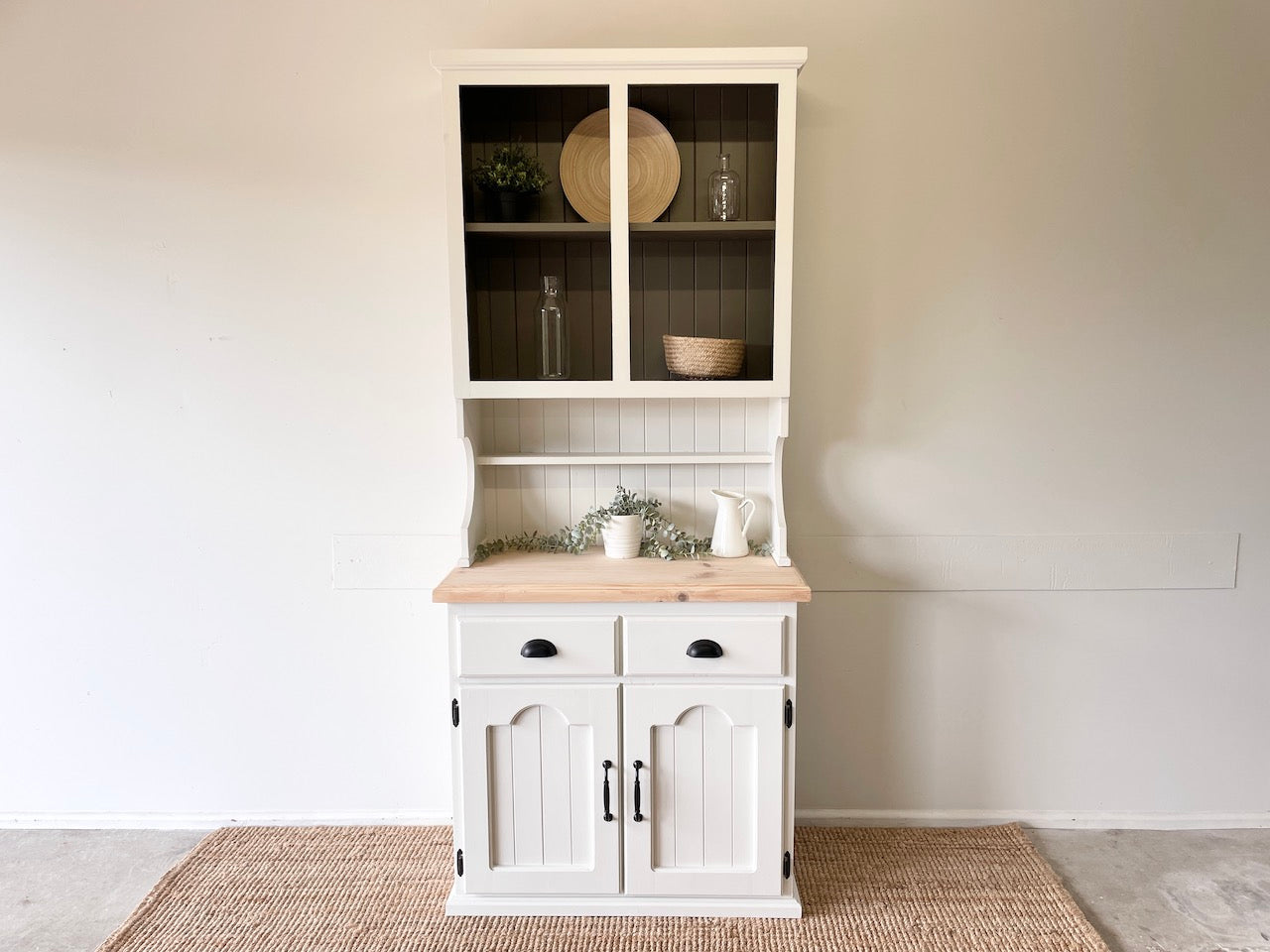 Hamptons Country Buffet Hutch