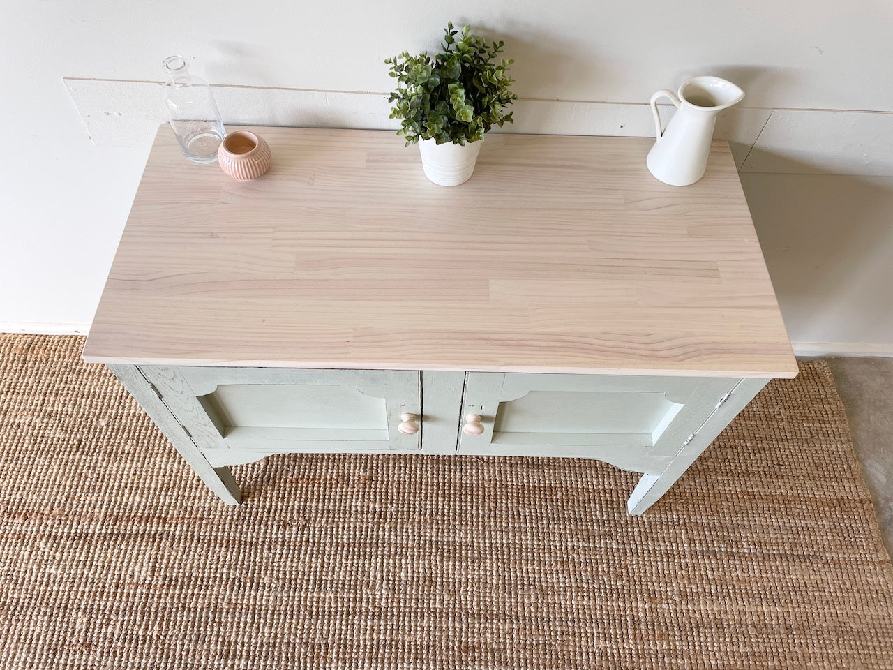 Cottage Farmhouse Washstand