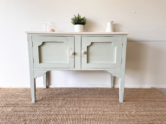 Cottage Farmhouse Washstand