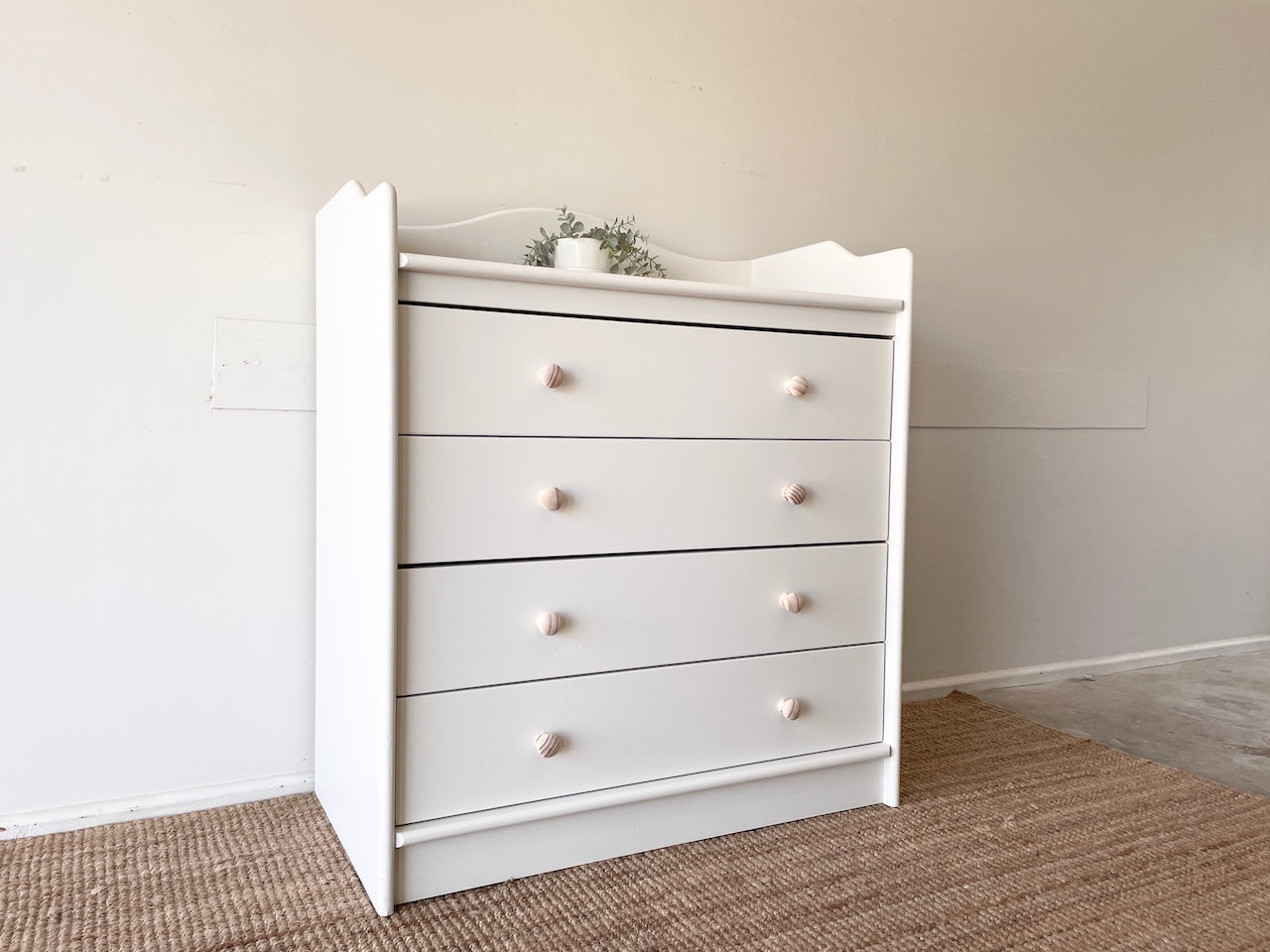 Hamptons Style Chest of Drawers