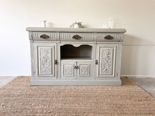 Rustic Farmhouse Sideboard