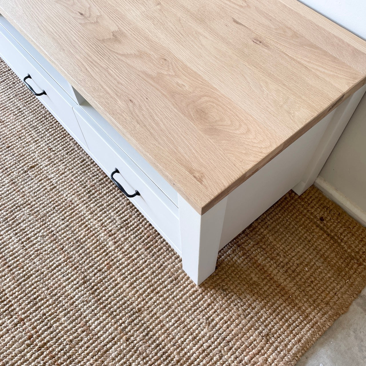 Hamptons Style Entertainment Unit