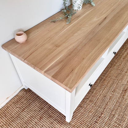 Hamptons Style Entertainment Unit