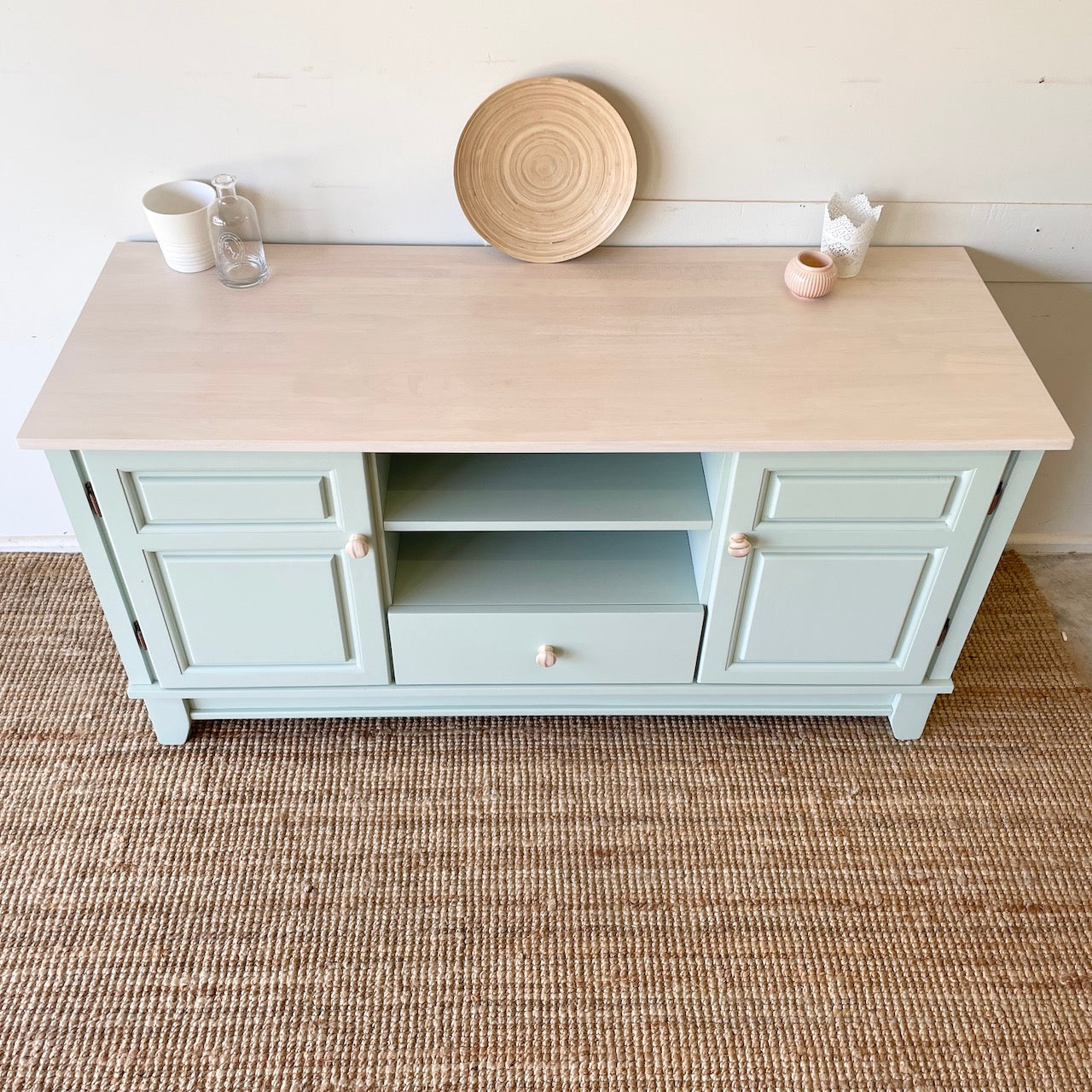Coastal Style Entertainment Unit
