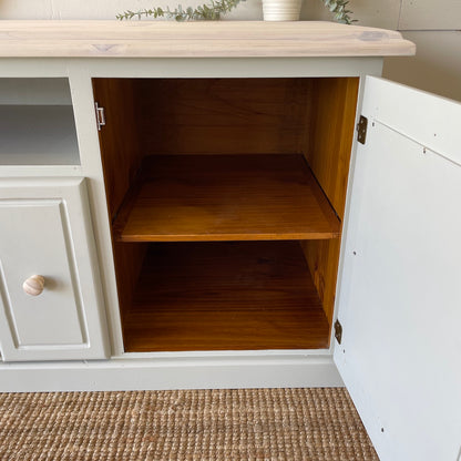 Farmhouse Style Entertainment Unit