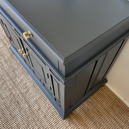 Hamptons Country Cabinet