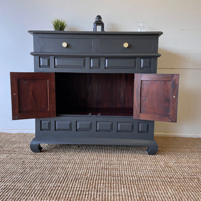 Hamptons Country Cabinet