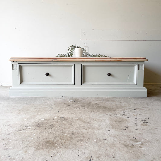 French Farmhouse Coffee Table
