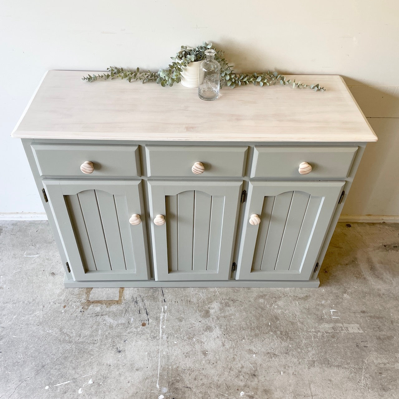 Hamptons Farmhouse Sideboard