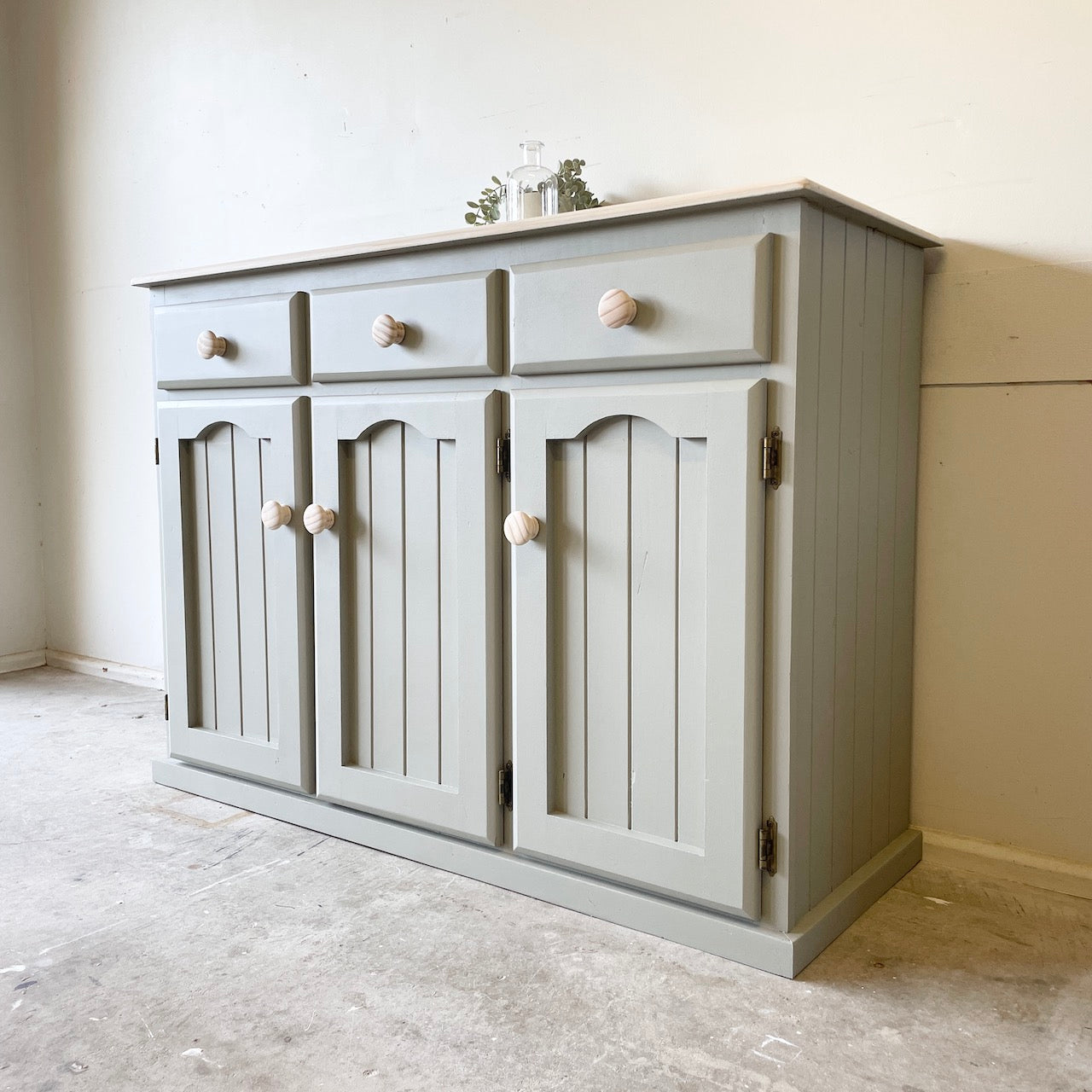 Hamptons Farmhouse Sideboard