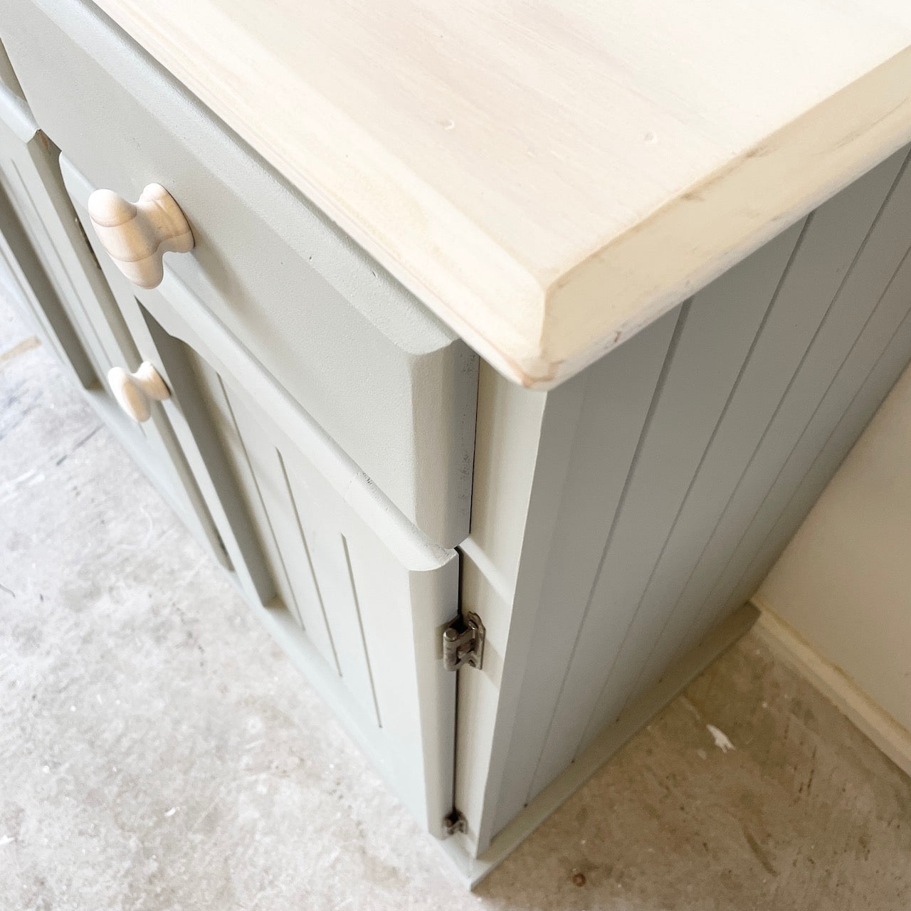 Hamptons Farmhouse Sideboard