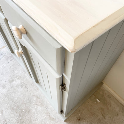Hamptons Farmhouse Sideboard
