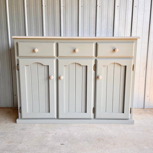 Hamptons Farmhouse Sideboard
