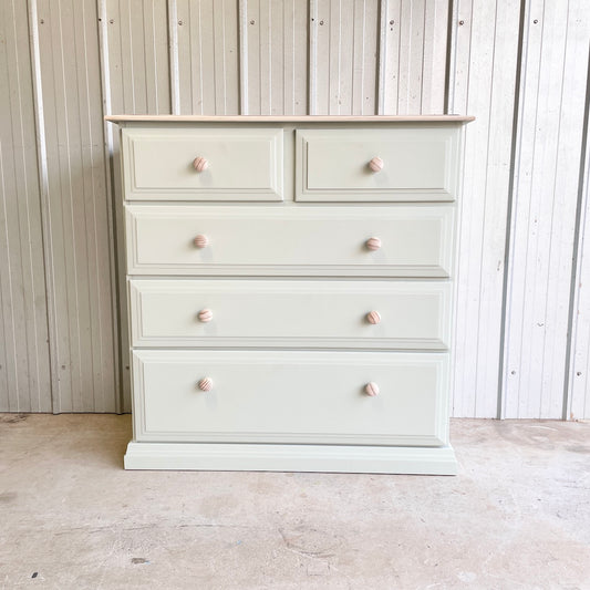 Country Farmhouse Chest of Drawers