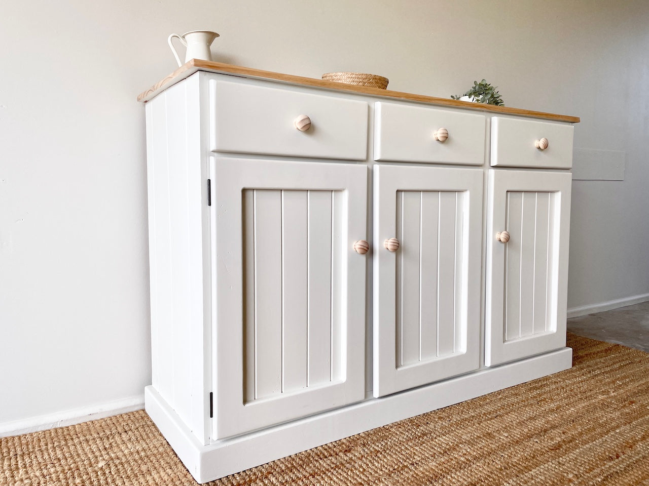 Hamptons Farmhouse Sideboard